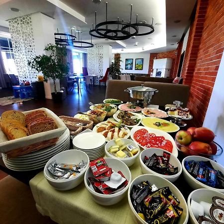 Jedle  Hotel Weranda Lopuszno المظهر الخارجي الصورة