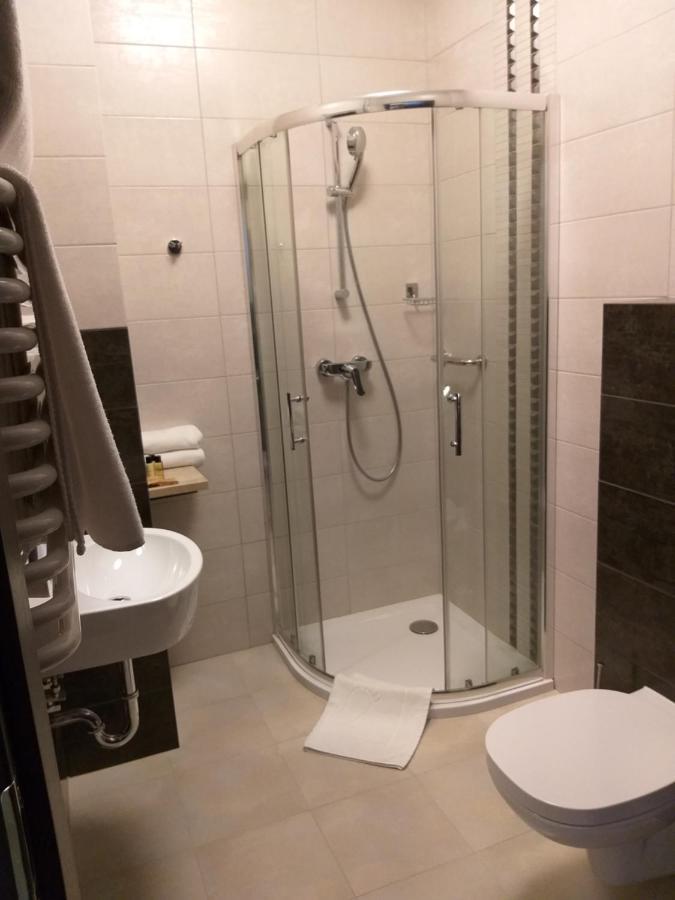Jedle  Hotel Weranda Lopuszno المظهر الخارجي الصورة