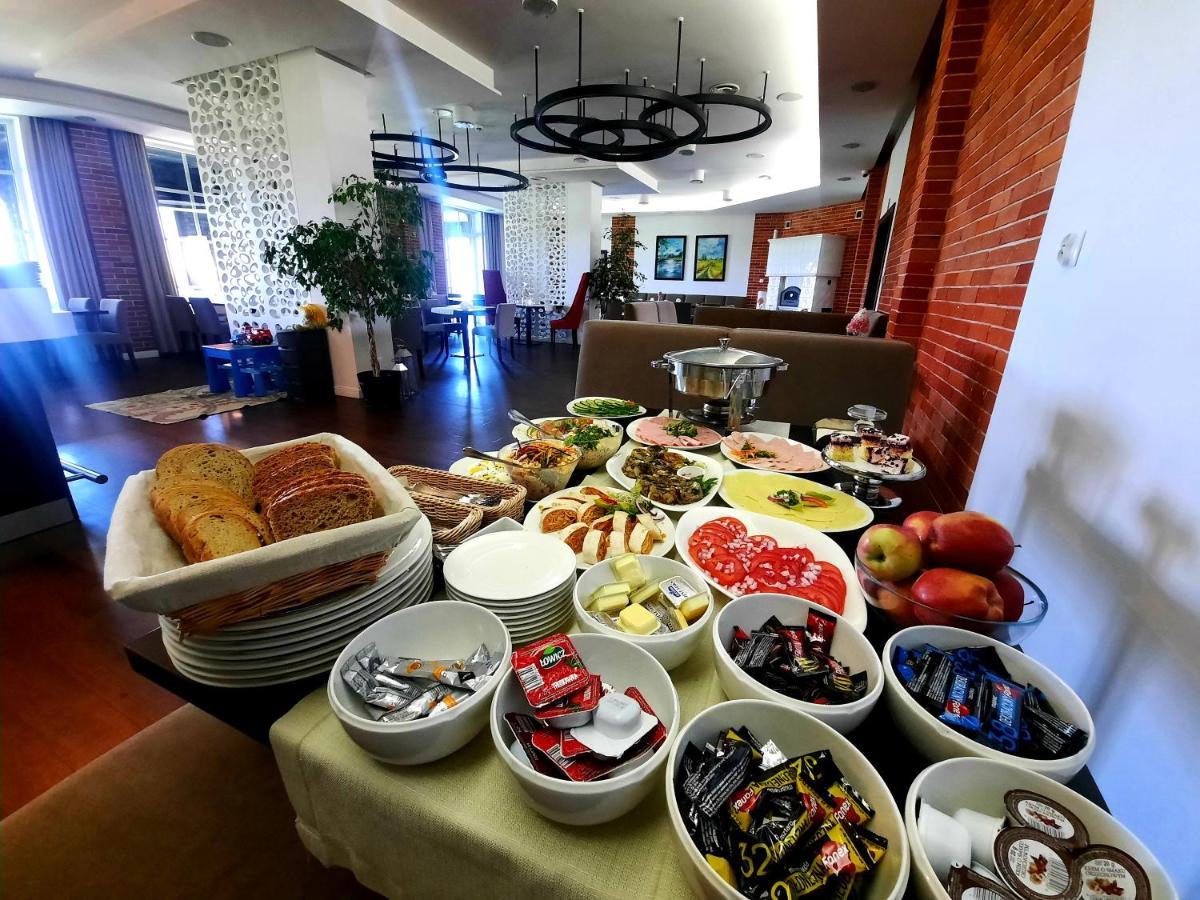 Jedle  Hotel Weranda Lopuszno المظهر الخارجي الصورة