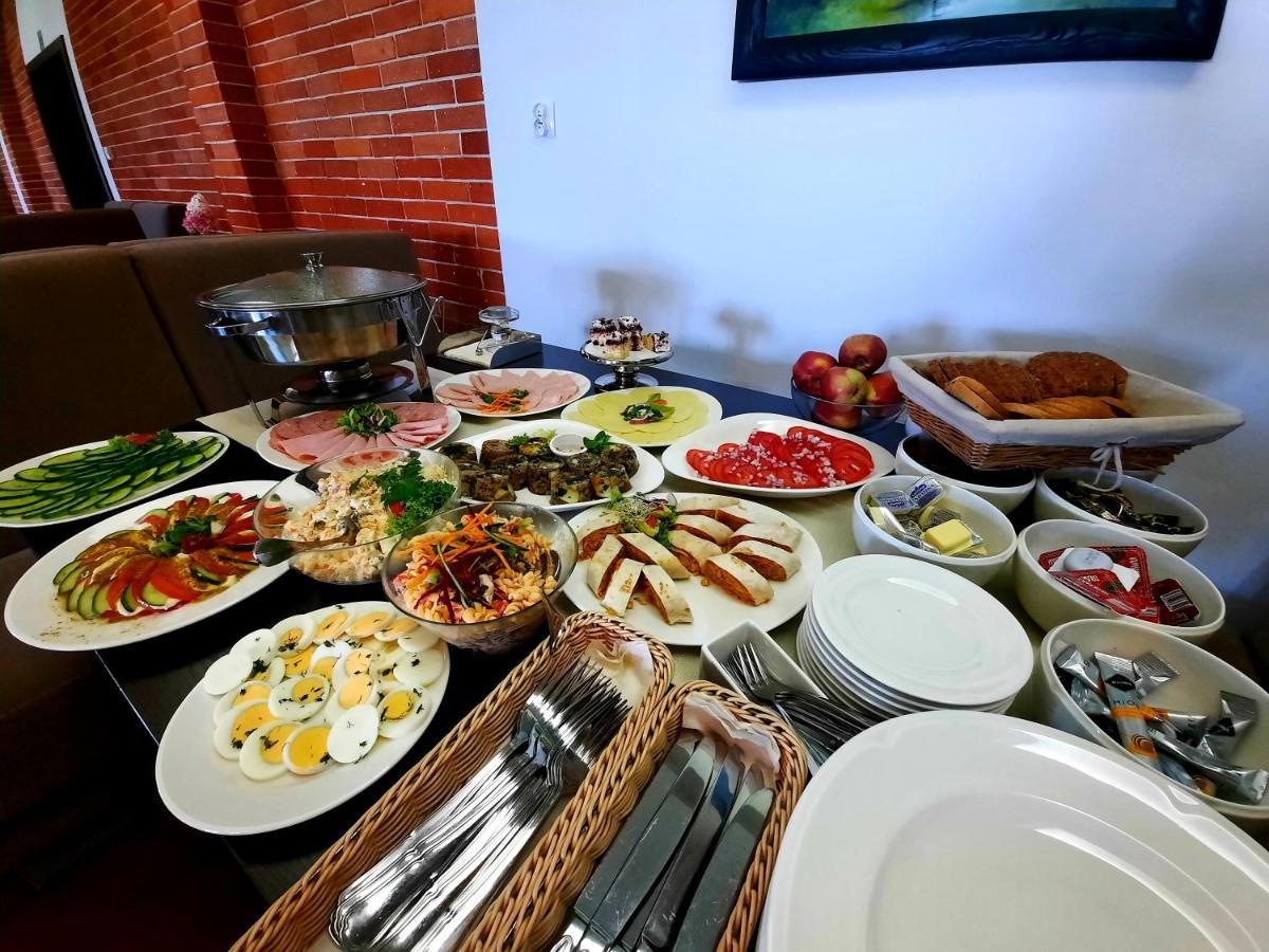 Jedle  Hotel Weranda Lopuszno المظهر الخارجي الصورة