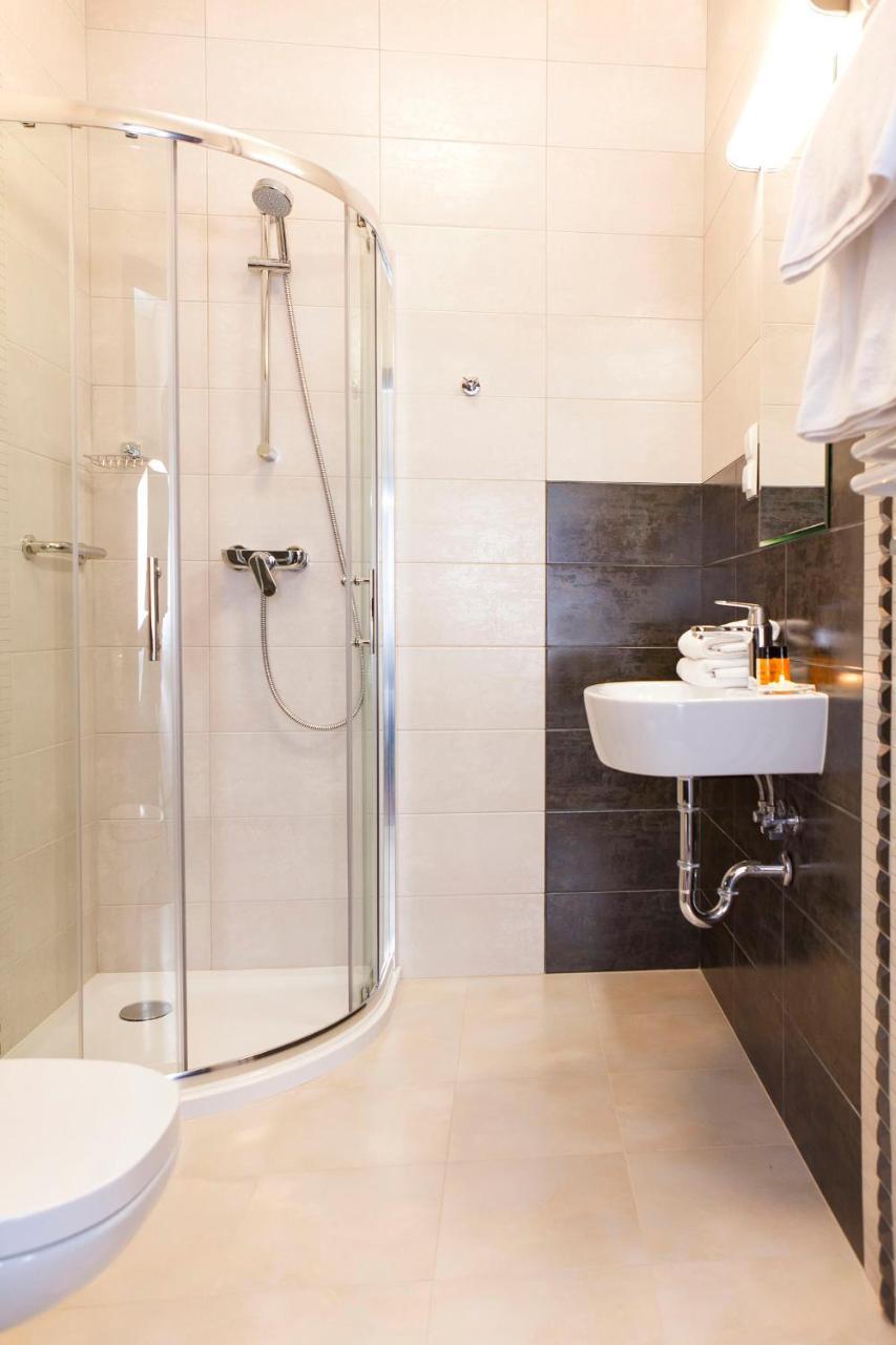 Jedle  Hotel Weranda Lopuszno المظهر الخارجي الصورة