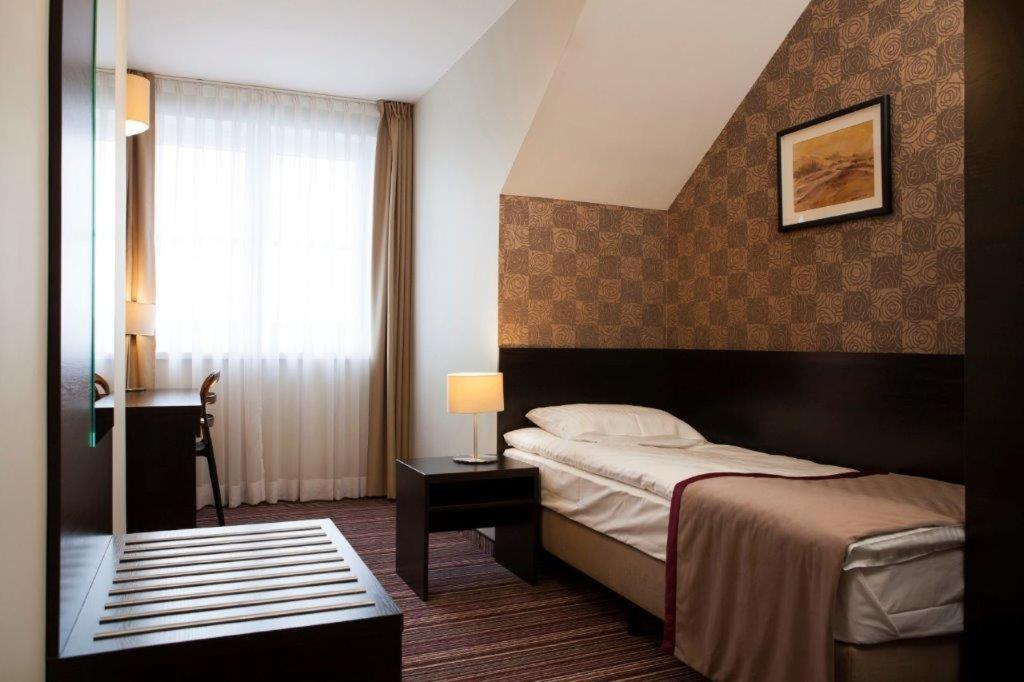 Jedle  Hotel Weranda Lopuszno المظهر الخارجي الصورة