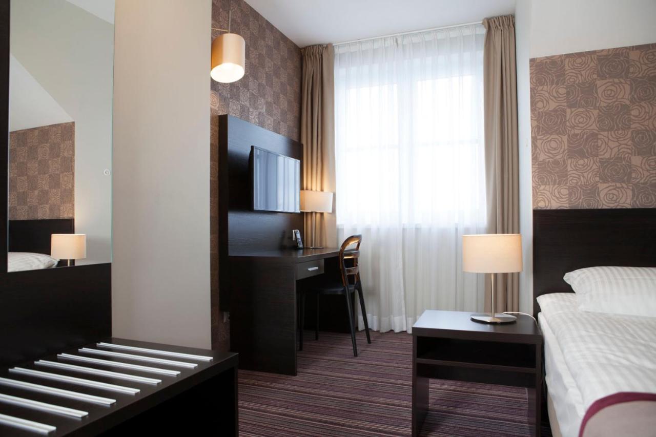Jedle  Hotel Weranda Lopuszno المظهر الخارجي الصورة