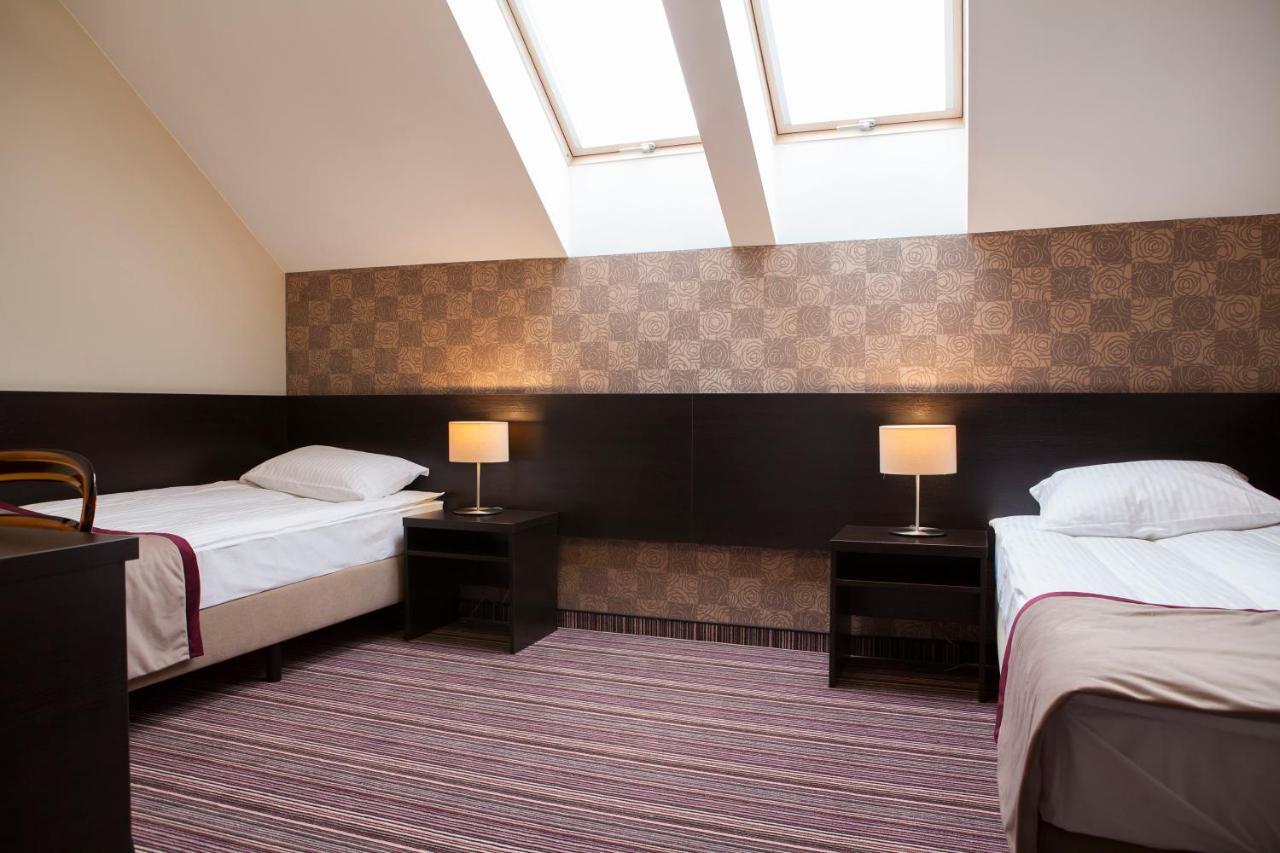 Jedle  Hotel Weranda Lopuszno المظهر الخارجي الصورة